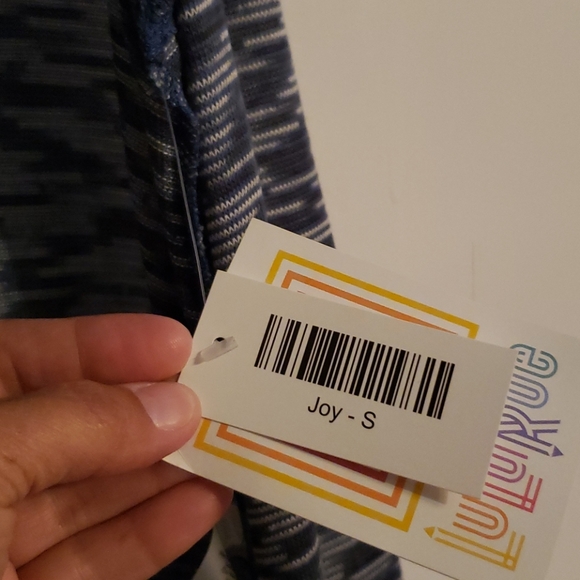 Lularoe Joy - Picture 3 of 4